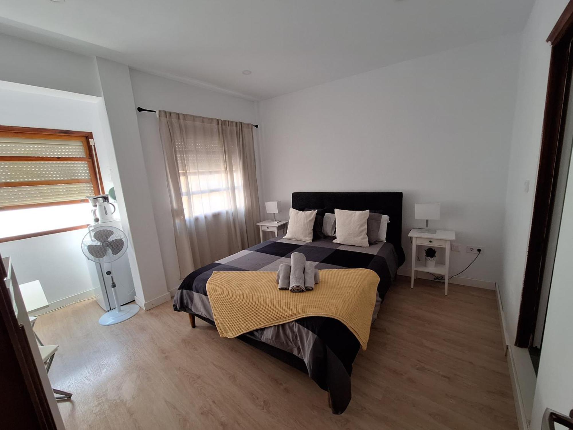 Habitacion Con Bano Privado En Un Piso Con Familia Санта-Крус-де-ла-Пальма Екстер'єр фото